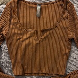 Women's Brown Ribbed Top